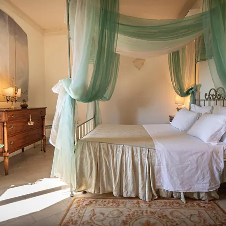Residenza D'epoca San Crispino 4*